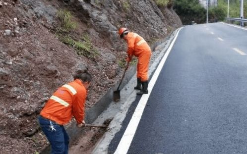 寒潮来袭！上海将迎断崖式降温，市民需警惕过山车式天气