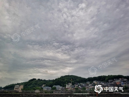 吉首天气，山水间的阴晴冷暖，皆是人间诗意