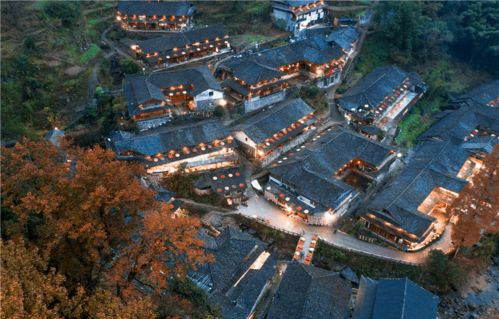 风起云涌处,守护千万家—记温州市气象台的一天 风起云涌处,守护千万家—记温州市气象台的一天